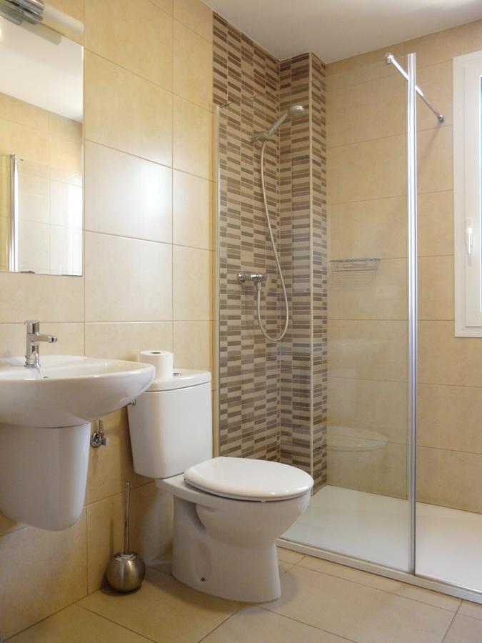 Larrasoana Albergue San Nicolas מראה חיצוני תמונה