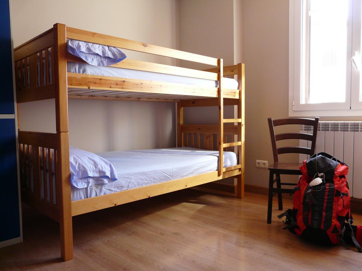Larrasoana Albergue San Nicolas מראה חיצוני תמונה